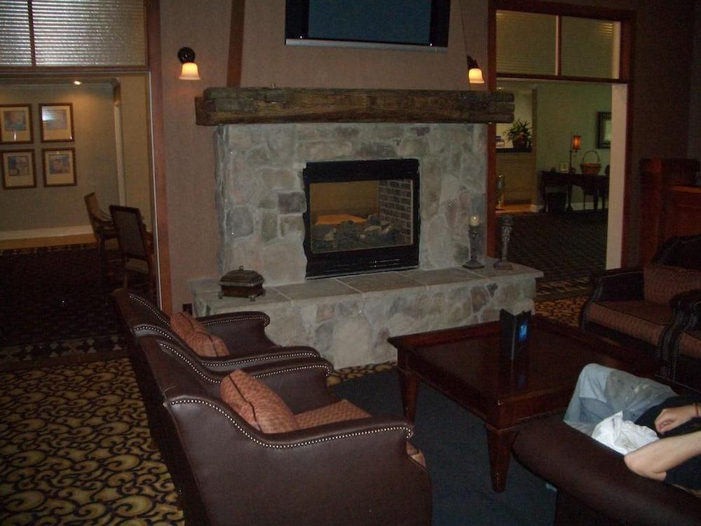 Days Inn By Wyndham Warren Interior photo